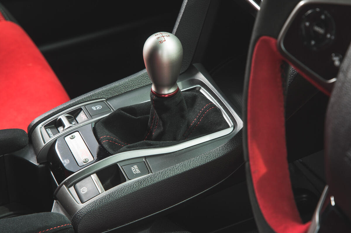 84 Golf Civic 1 Series hot hatch triple civic gearstick