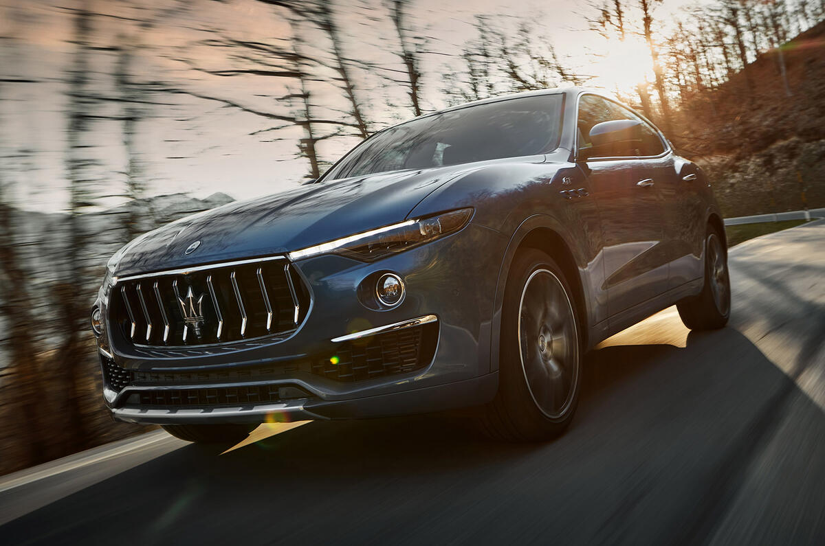 84 Maserati Levante Hybrid 2021 official images on road front 84 Maserati Levante Hybrid 2021 official images on road front