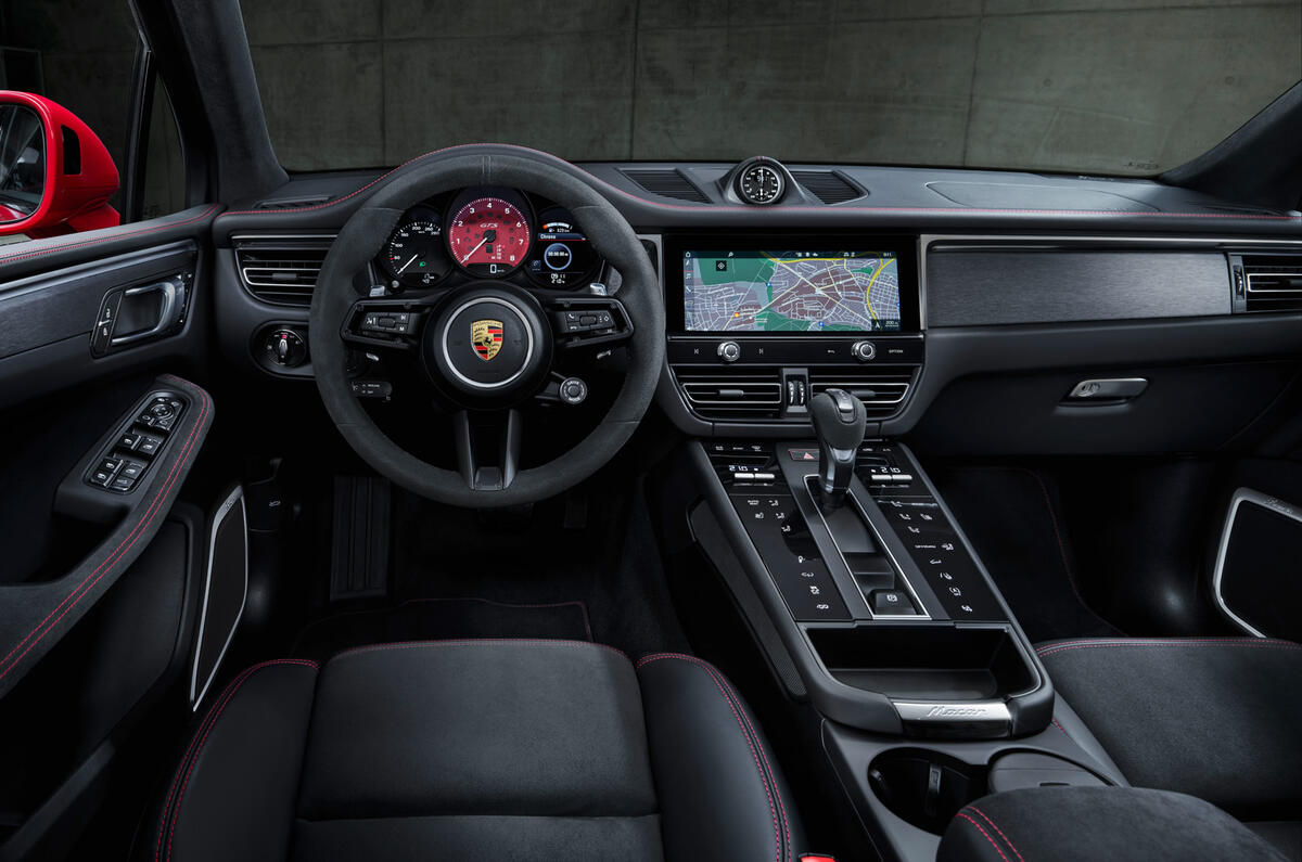 84 Porsche Macan GTS 2021 official images dashboard