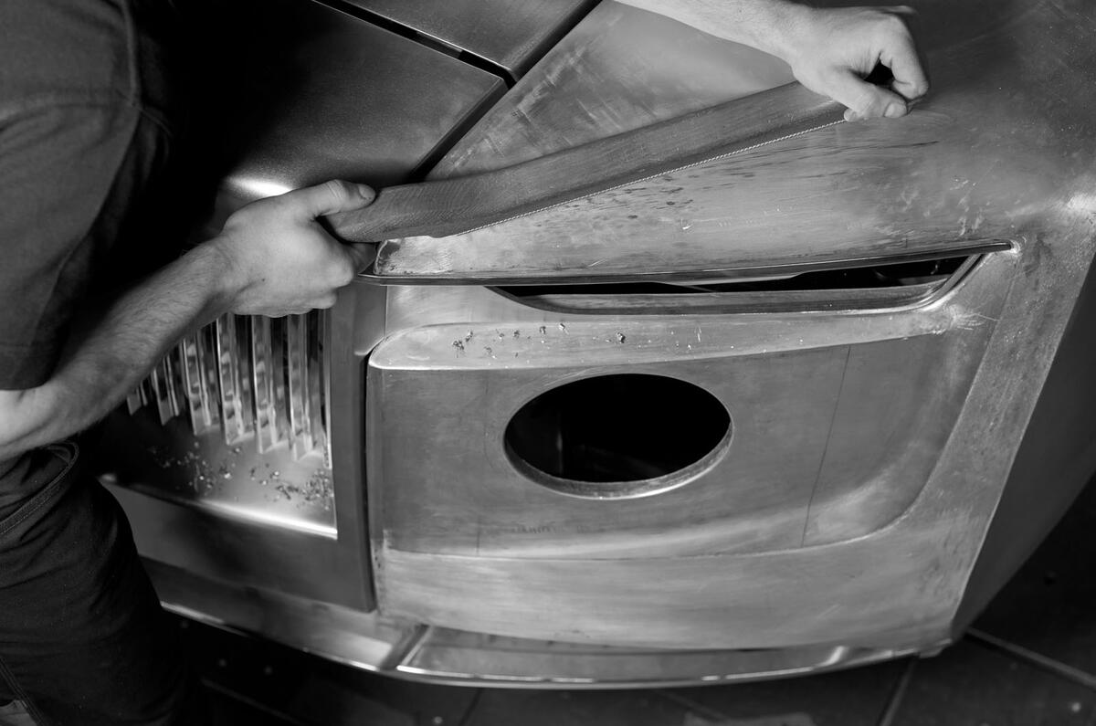 84 Rolls Royce Boat Tail 2021 official reveal craftmanship nose 84 Rolls Royce Boat Tail 2021 official reveal craftmanship nose