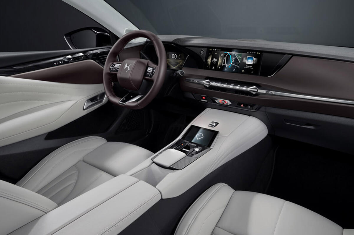 85 2020 DS4CROSS V0003 85 2020 DS4CROSS V0003