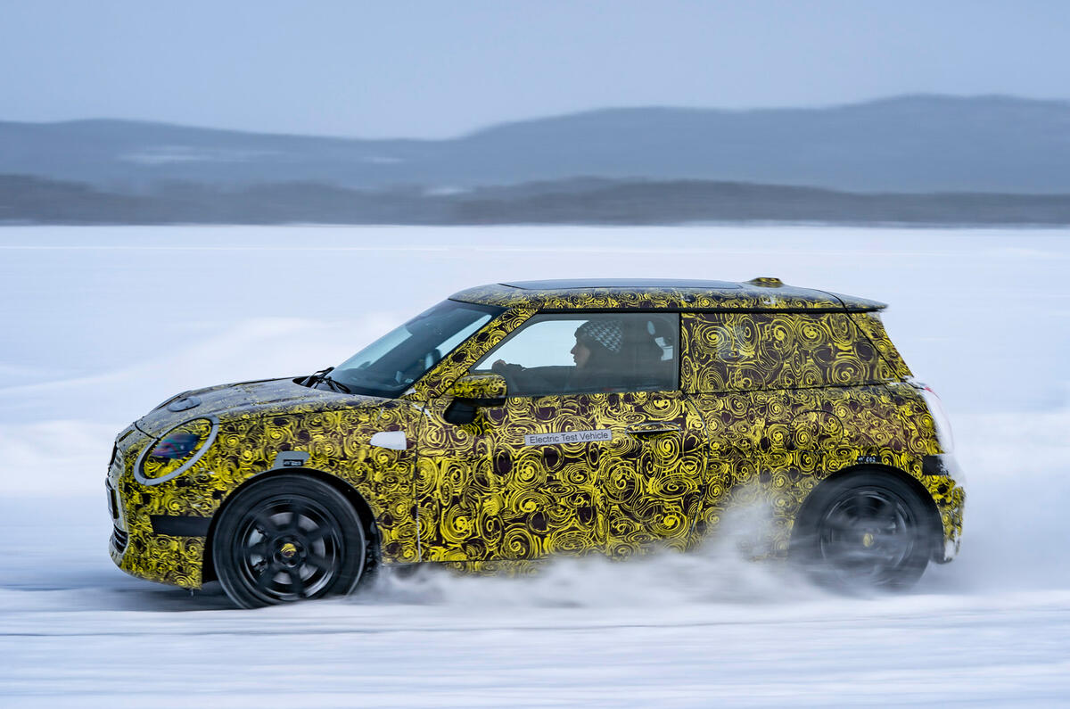 85 every Mini generation on ice 2022 feature prototype side