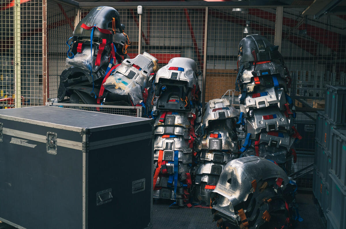 85 mclaren heritage driver seats