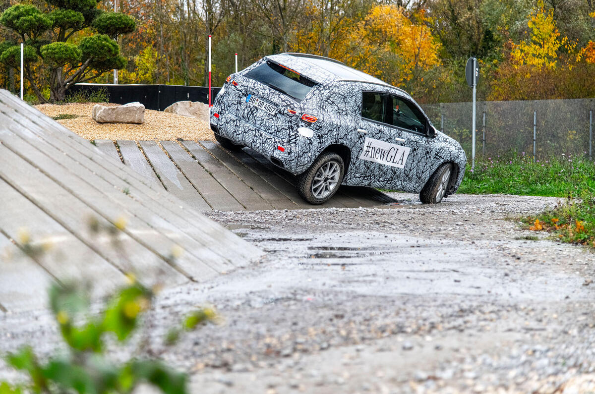 Mercedes-Benz GLA prototype ride 2019 - rear