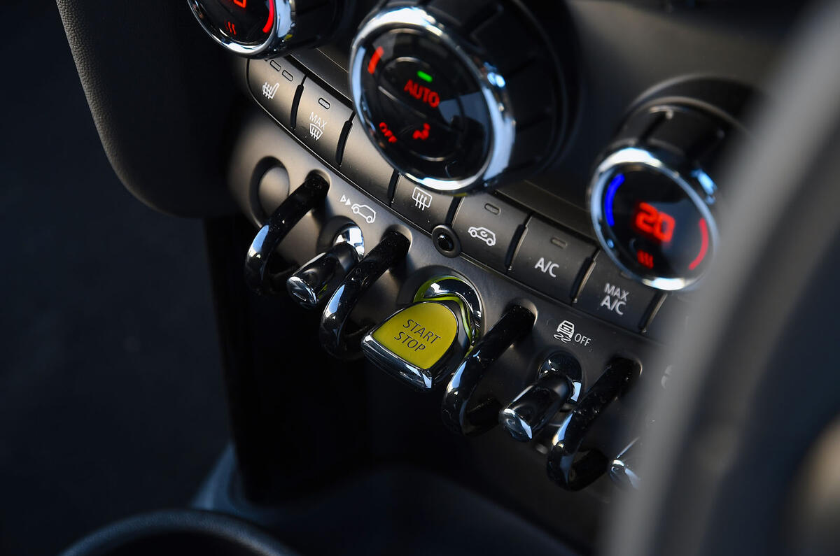 a month with a Mini Electric - instrument panel a month with a Mini Electric - instrument panel