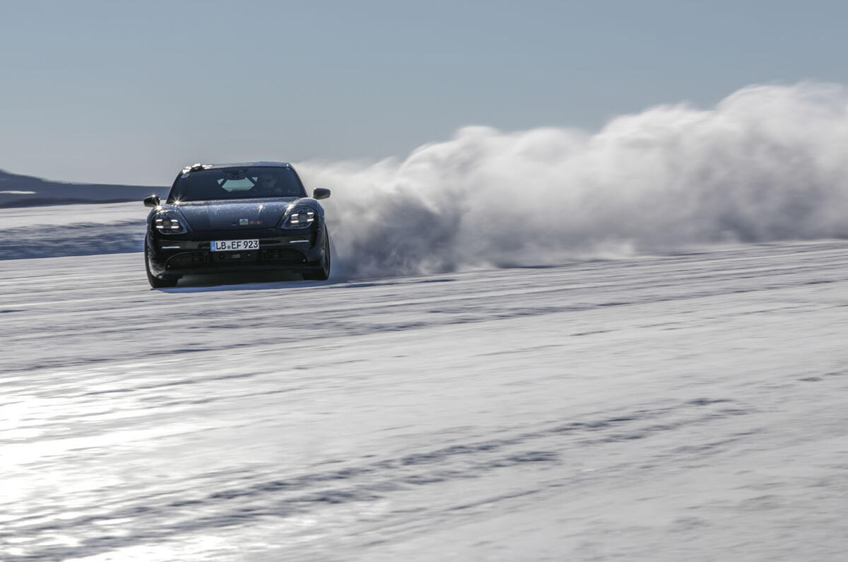 Porsche Taycan prototype ride 2019 - drift front