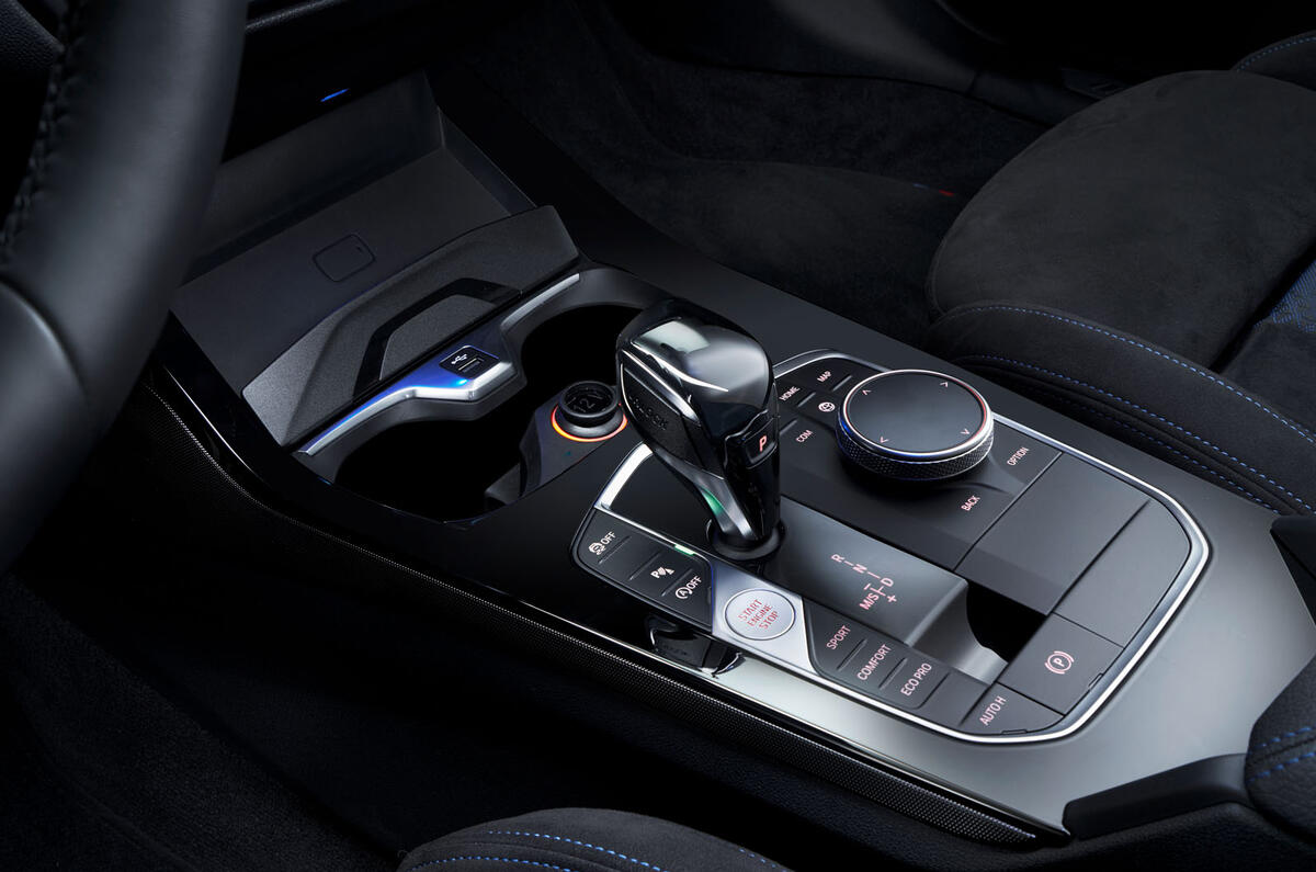 BMW 1 Series 2019 official reveal - centre console