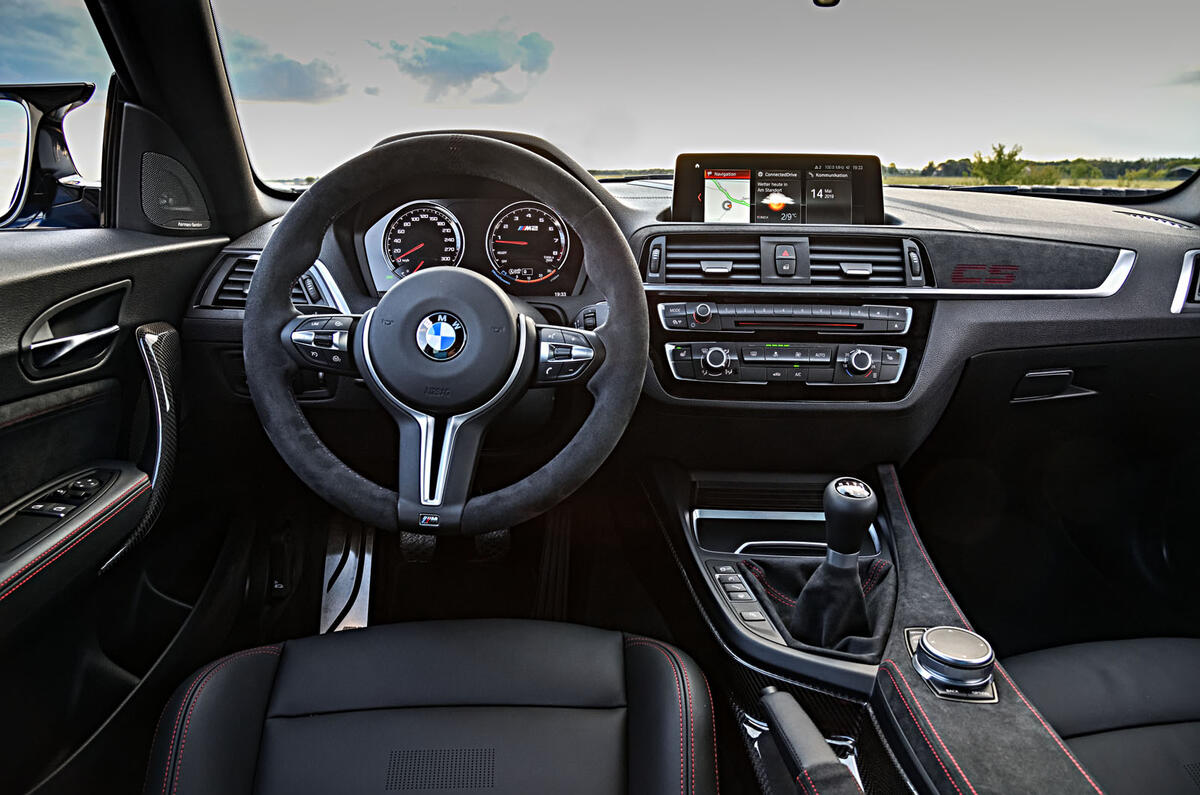 BMW CS 2020 official press images - dashboard