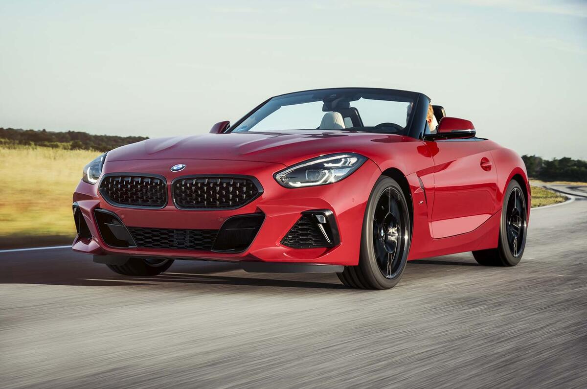 2019 BMW Z4 official reveal Pebble Beach - track front
