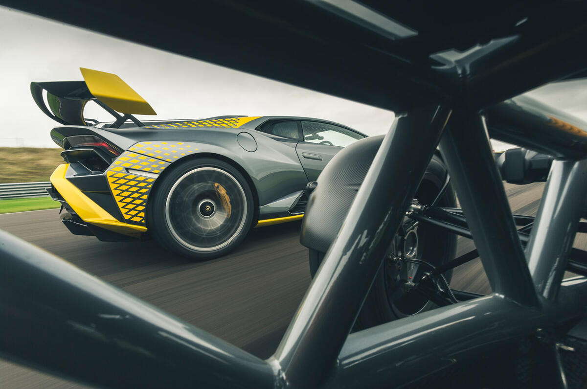 86 Britains best drivers car 2021 Lambo Atom track tracking 86 Britains best drivers car 2021 Lambo Atom track tracking