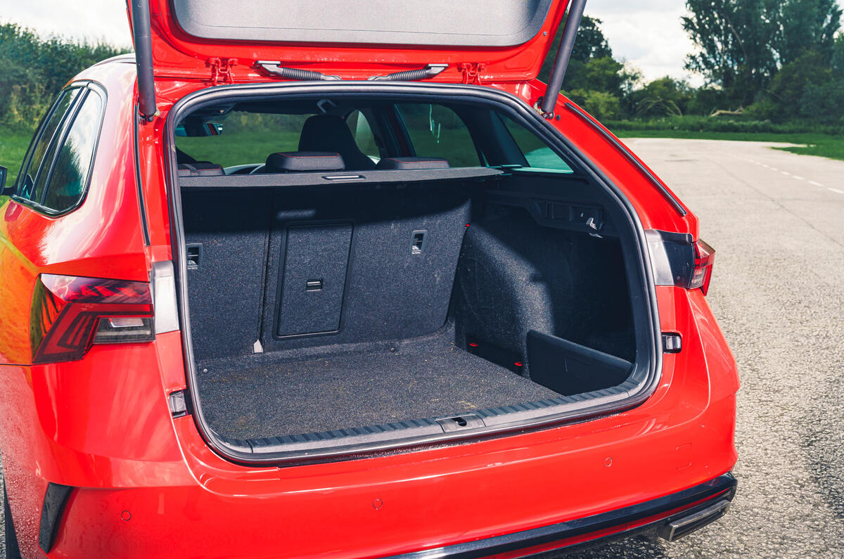 86 new Octavia vrs vs used AMG C43 boot vrs 86 new Octavia vrs vs used AMG C43 boot vrs