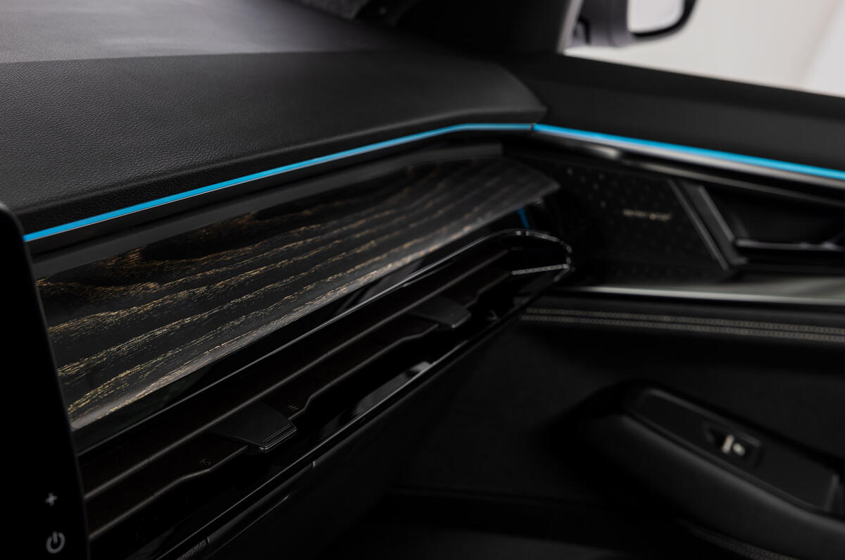 86 Renault Austral 2022 official reveal interior trim 86 Renault Austral 2022 official reveal interior trim