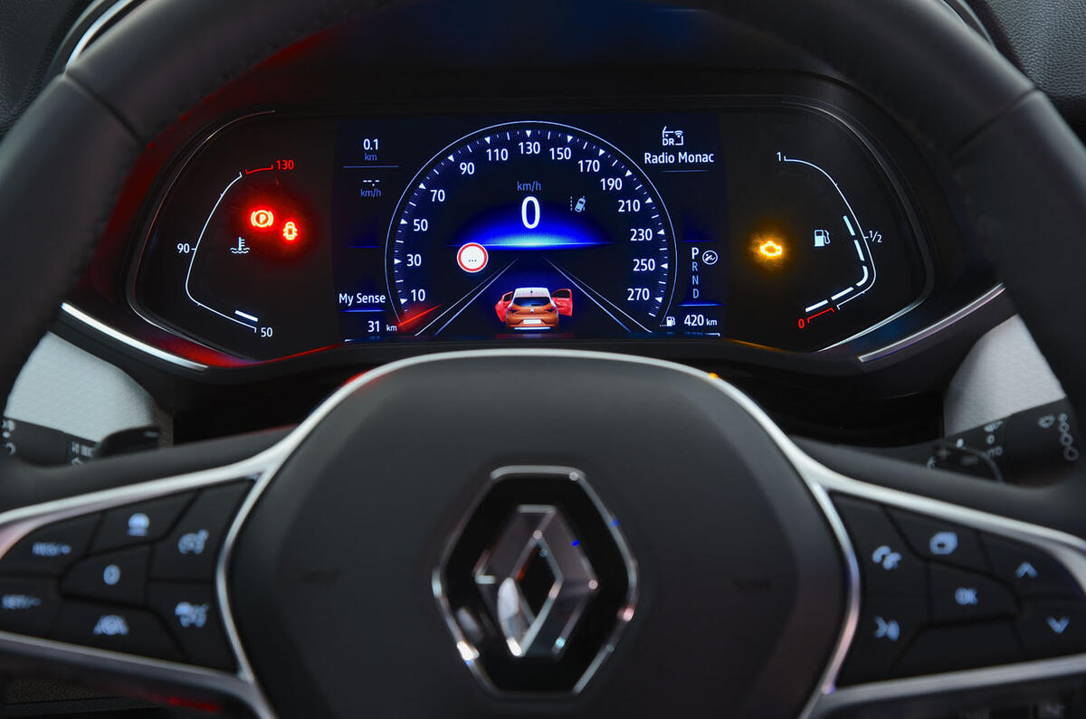 Renault Clio 2019 Autocar studio static - instruments