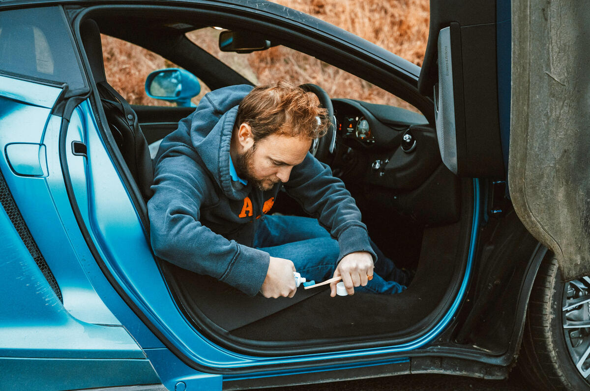 87 24hrs in McLaren GT 2022 brush teeth