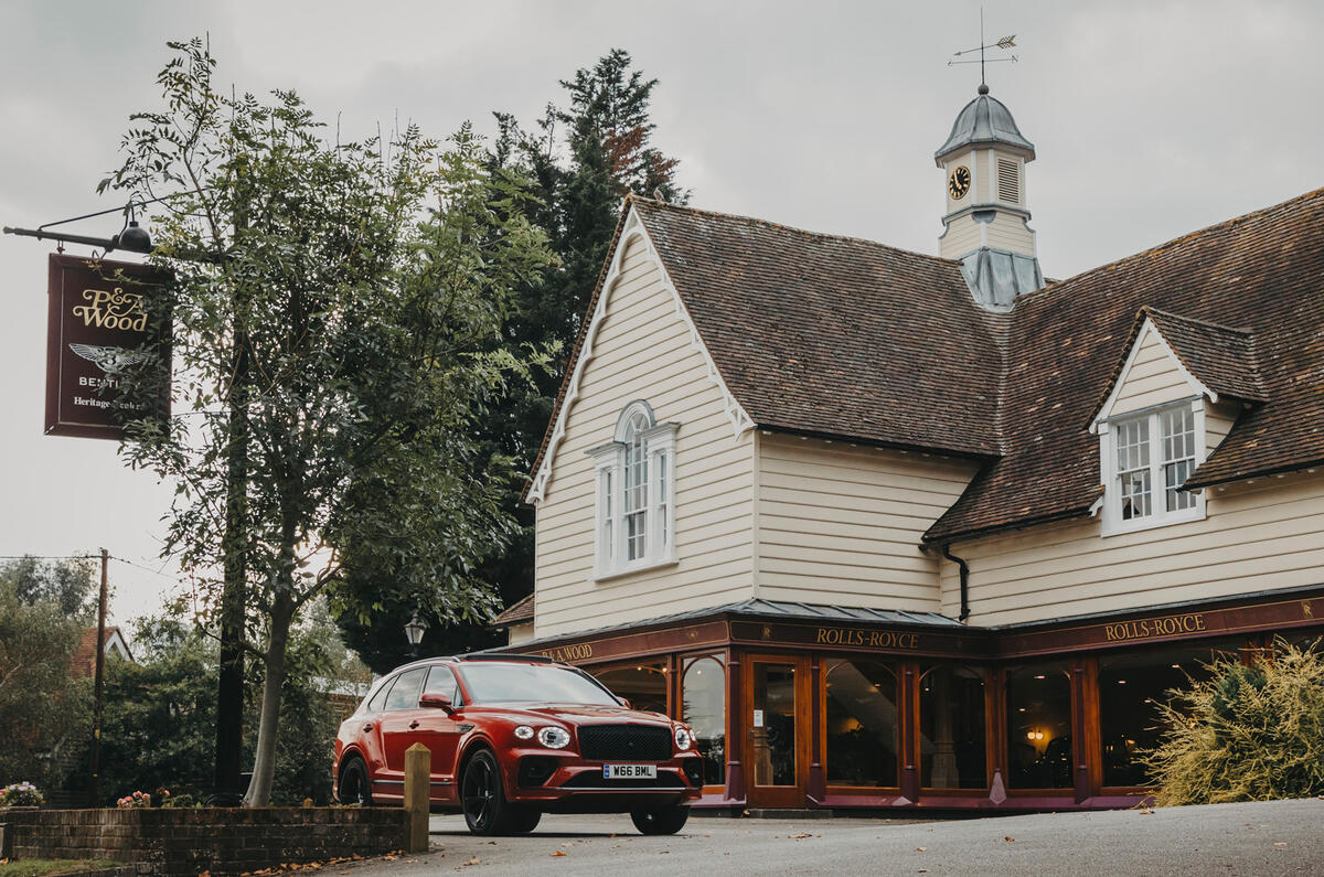 87 500 miles in Bentayga feature heritage static 87 500 miles in Bentayga feature heritage static