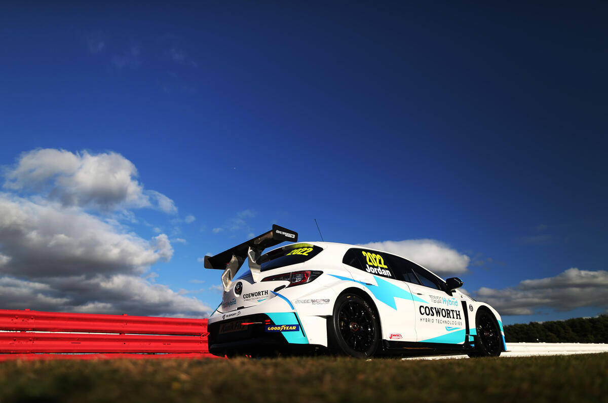 87 BTCC hybrid racer debut feature static 87 BTCC hybrid racer debut feature static