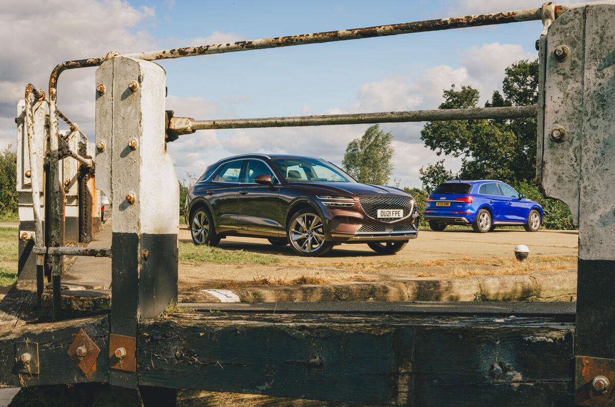 87 Genesis vs Audi twin test 2021 static 87 Genesis vs Audi twin test 2021 static