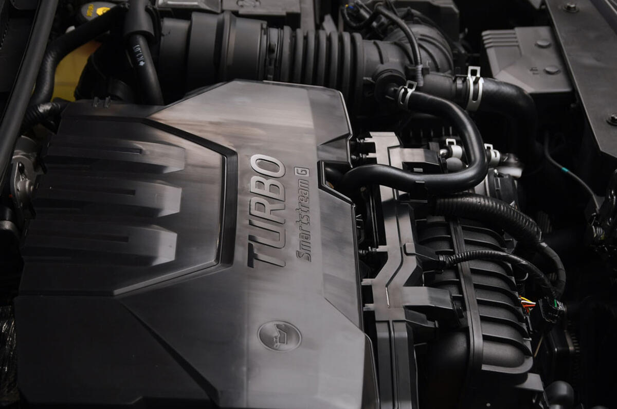 Hyundai i20 2020 studio images - engine Hyundai i20 2020 studio images - engine