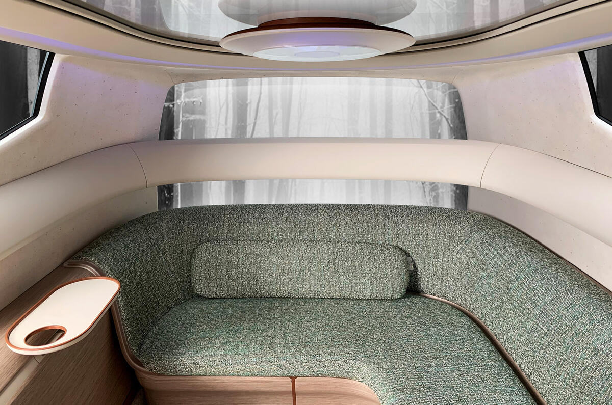 87 Hyundai Ioniq 7 Concept official reveal lounge 87 Hyundai Ioniq 7 Concept official reveal lounge