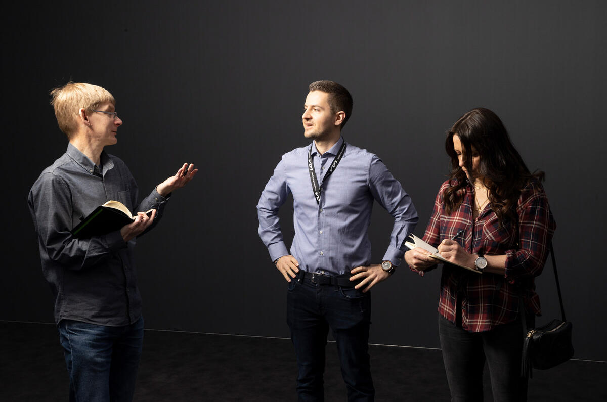 87 Kia Niro EV 2022 official reveal Europe interview