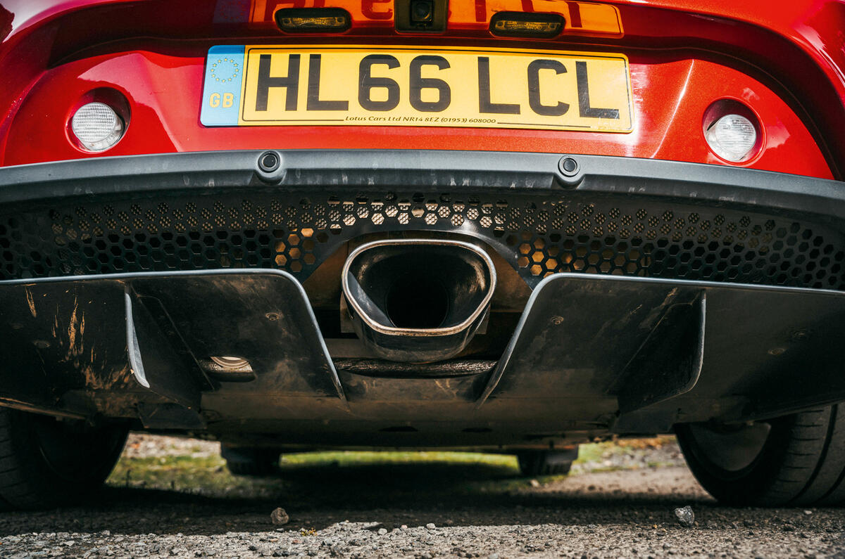 87 lotus evora exhaust 87 lotus evora exhaust