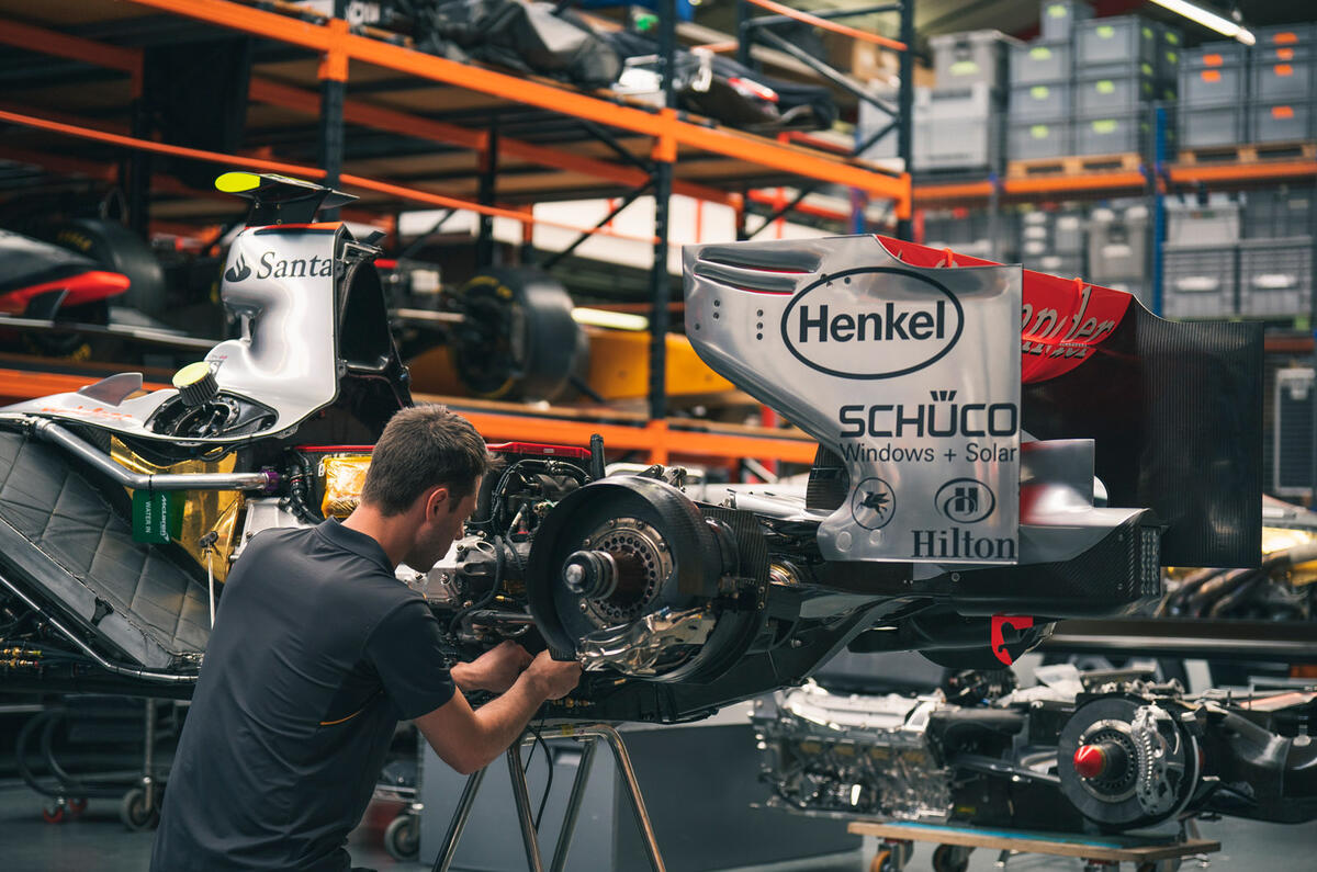 87 mclaren heritage rear wing