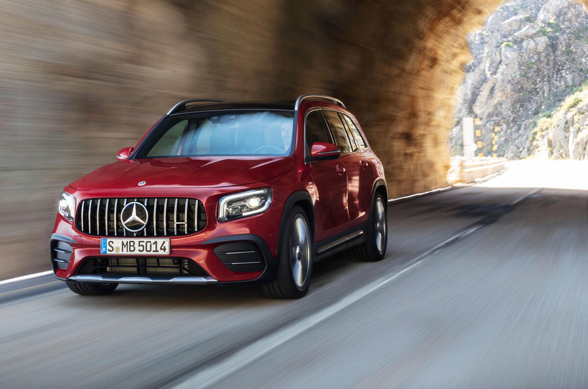 Mercedes-AMG GLB 35 2019 official press images - tunnel front
