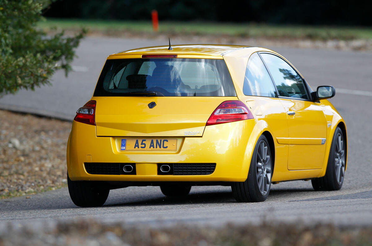 Renaultsport history picture special - Renaultsport Megane 225 rear Renaultsport history picture special - Renaultsport Megane 225 rear