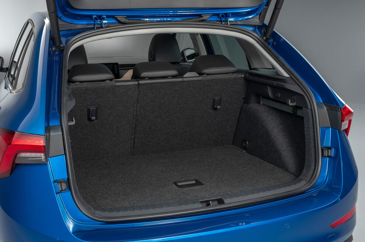Skoda Scala 2019 official reveal - studio boot space