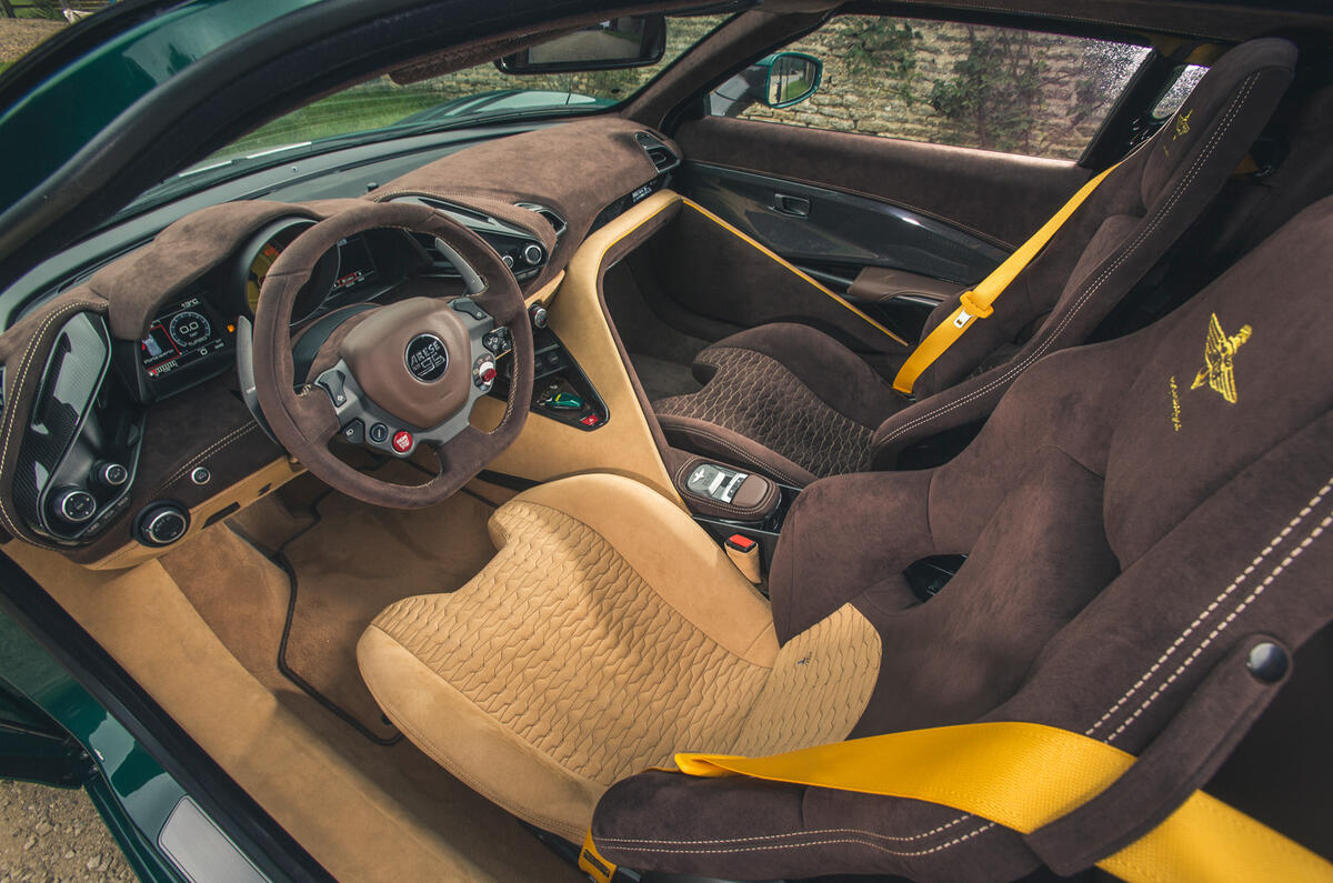 87 Touring Arese RH 95 2021 drive dashboard