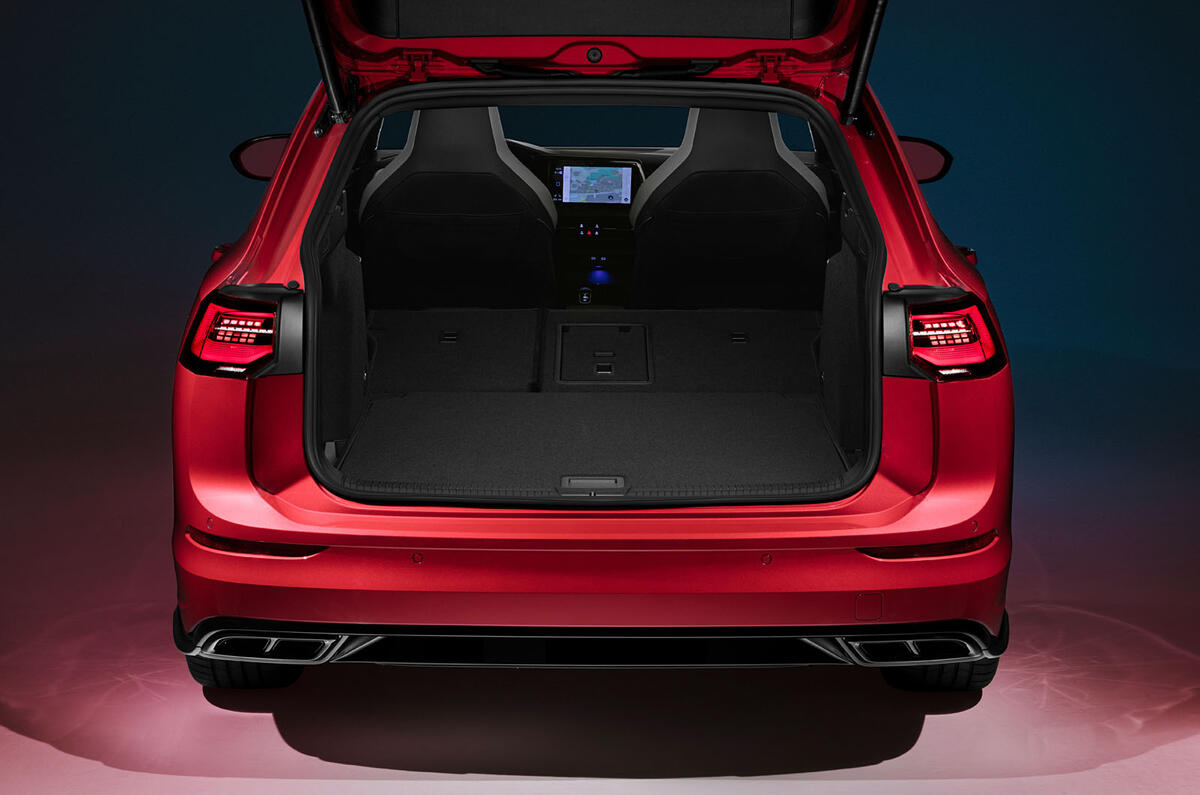 Volkswagen Golf Estate Mk8 studio - boot Volkswagen Golf Estate Mk8 studio - boot