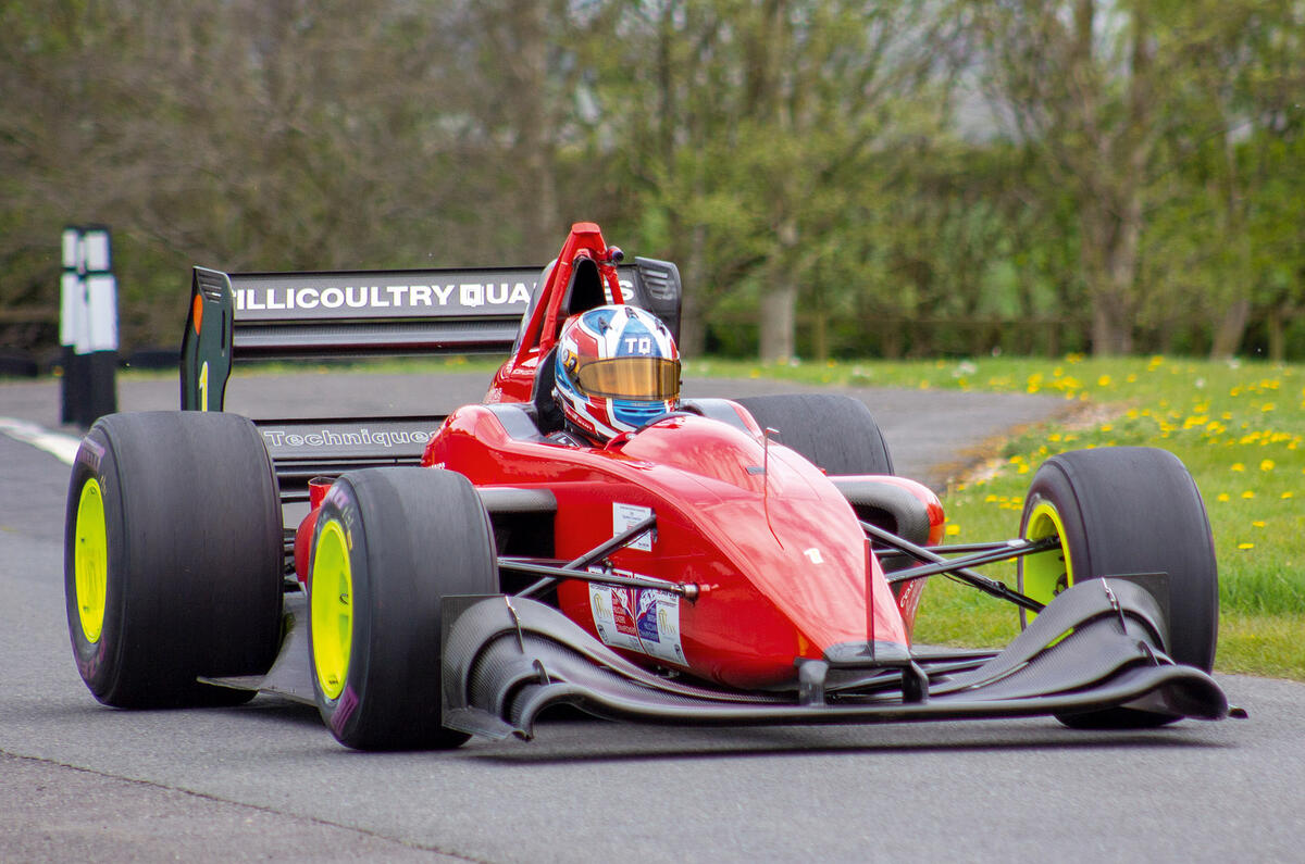 88 hillclimbing introduction feature 2021 Wallace Menzies 88 hillclimbing introduction feature 2021 Wallace Menzies