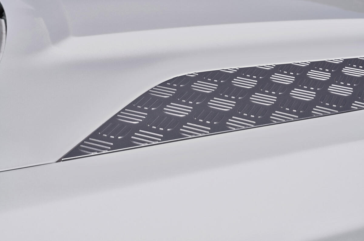 88 land rover defender 130 bonent plate 88 land rover defender 130 bonent plate