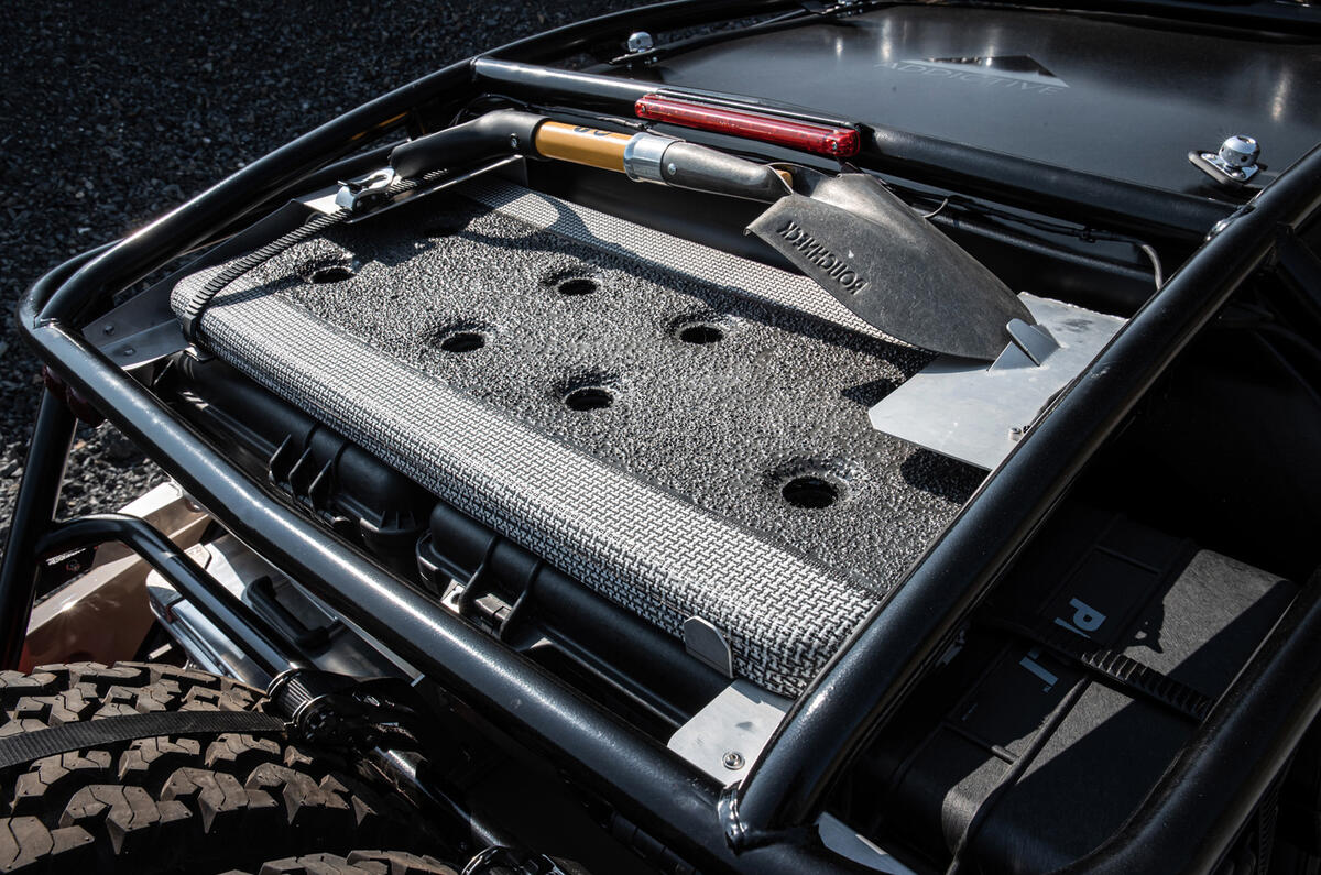 88 Morgan Plus Four CX T official reveal roof