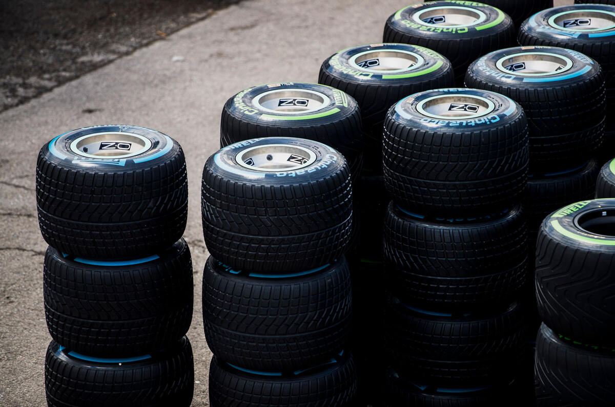 Autocar fixes Formula One - tyres