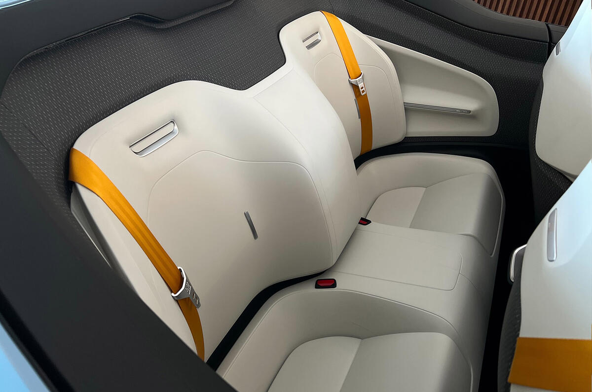 88 Polestar O2 rear seats 88 Polestar O2 rear seats