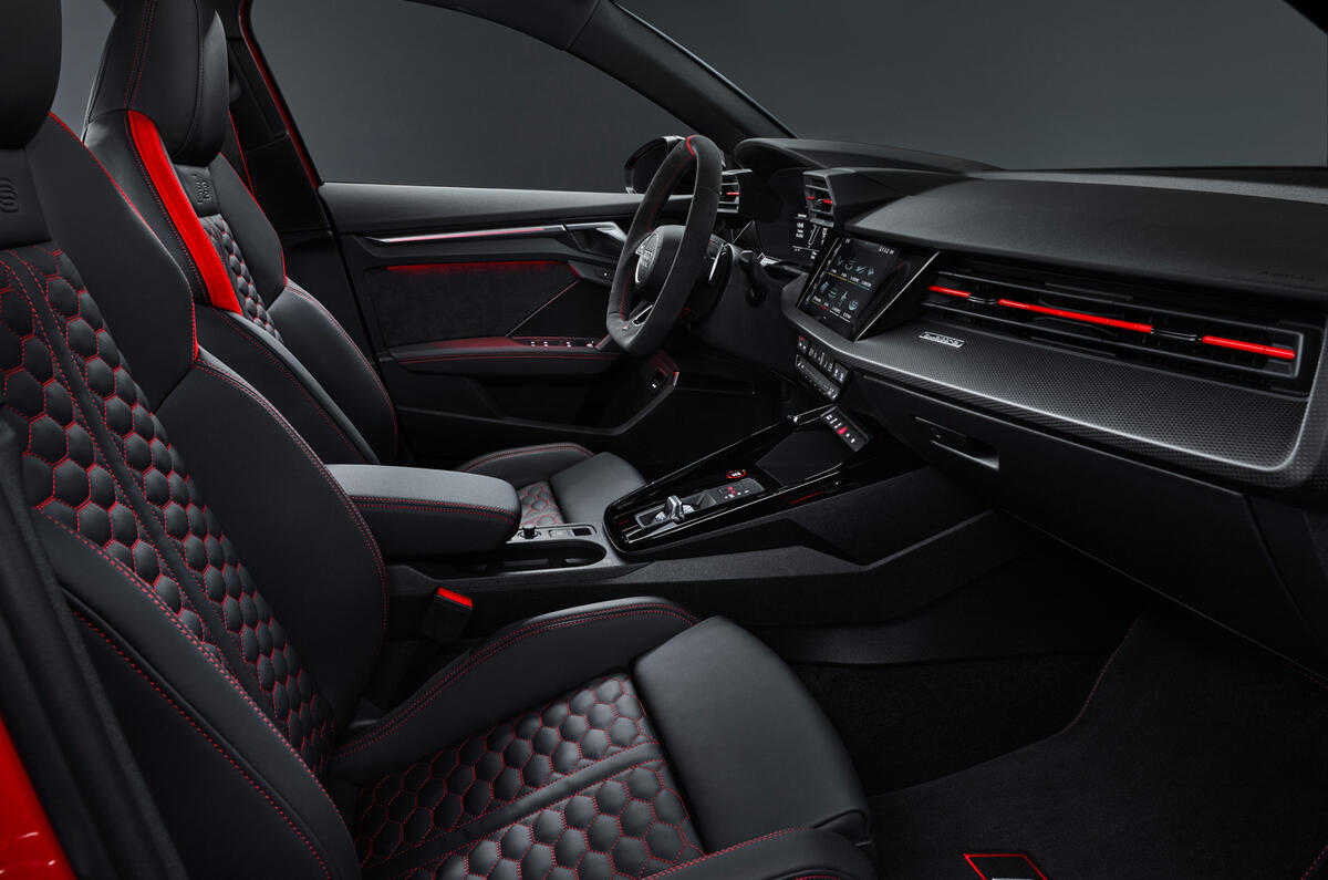 89 Audi RS3 2021 official reveal hatch cabin 89 Audi RS3 2021 official reveal hatch cabin