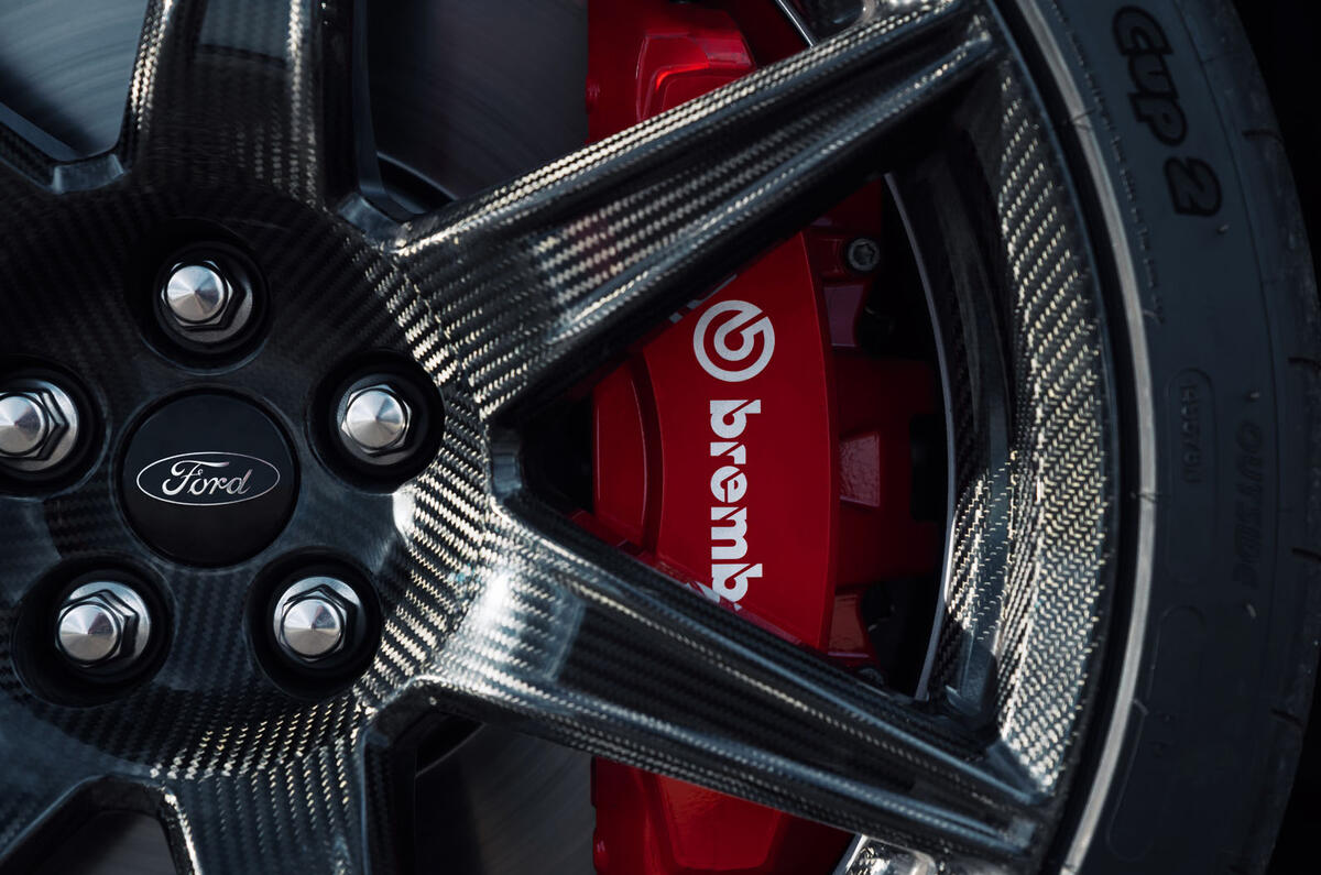 Ford Shelby Mustang GT500 official reveal - brakes