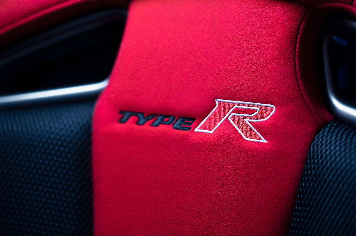 Honda Civic Type R limited edition 2020 official press photos - seat details Honda Civic Type R limited edition 2020 official press photos - seat details