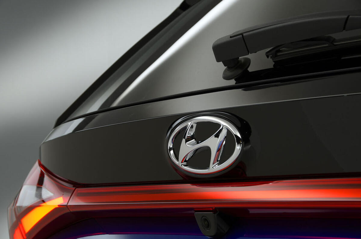 Hyundai i20 2020 studio images - rear badge Hyundai i20 2020 studio images - rear badge