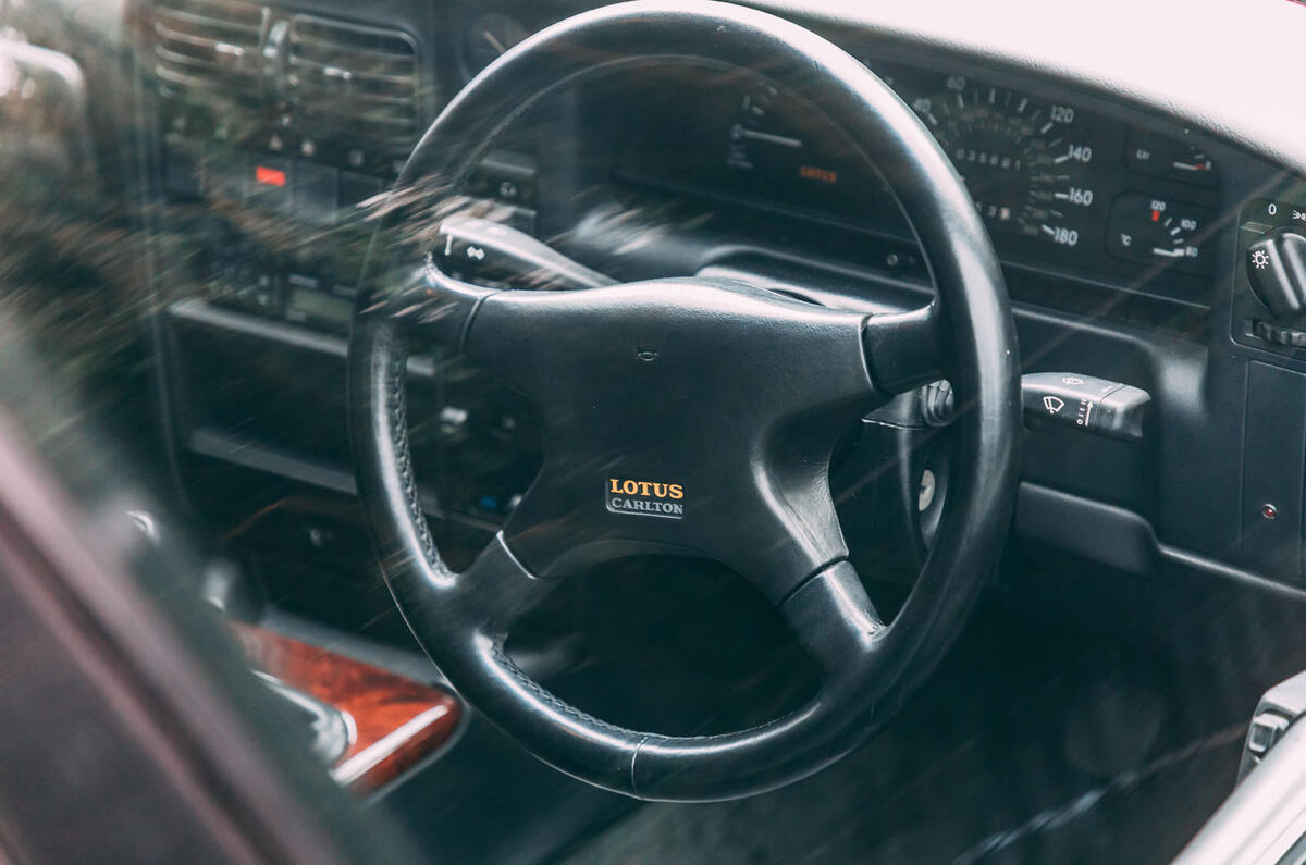 Lotus Carlton at 30 - interior Lotus Carlton at 30 - interior