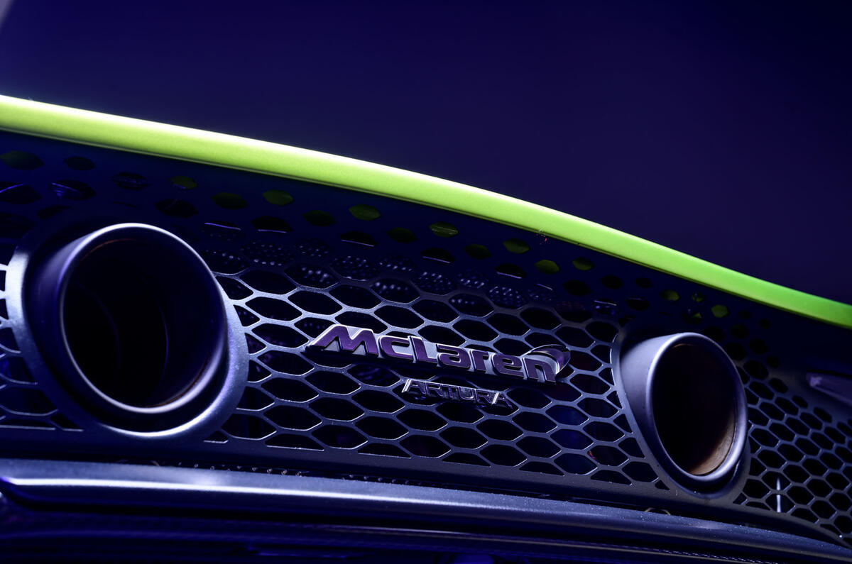 89 McLaren Artura 2021 Autocar images exhausts 89 McLaren Artura 2021 Autocar images exhausts