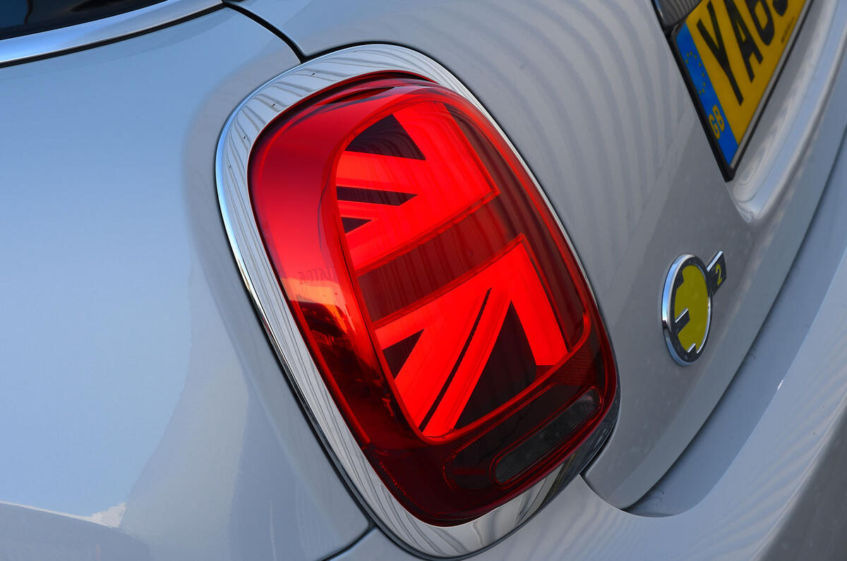 a month with a Mini Electric - rear lights a month with a Mini Electric - rear lights