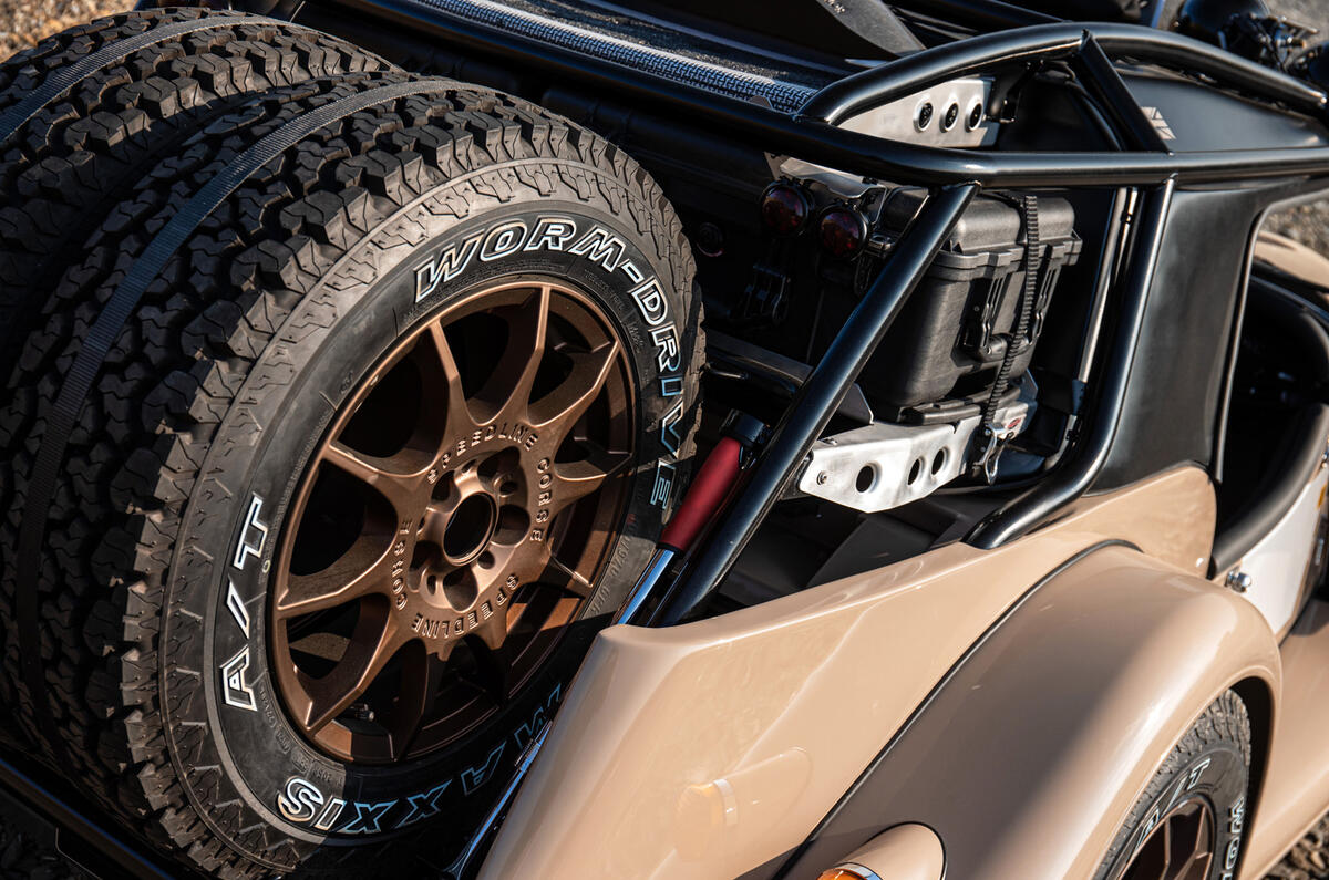 89 Morgan Plus Four CX T official reveal wheels