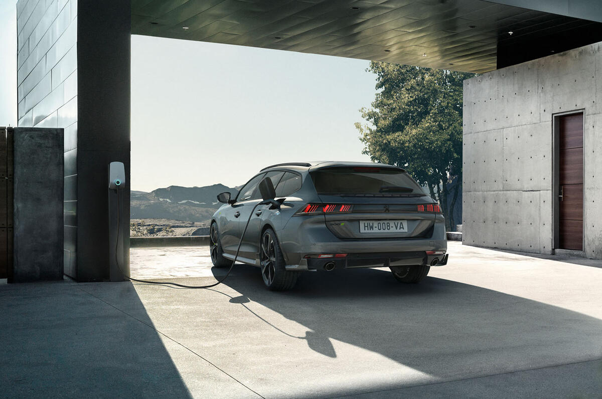 Peugeot 508 PSE official images - static rear Peugeot 508 PSE official images - static rear