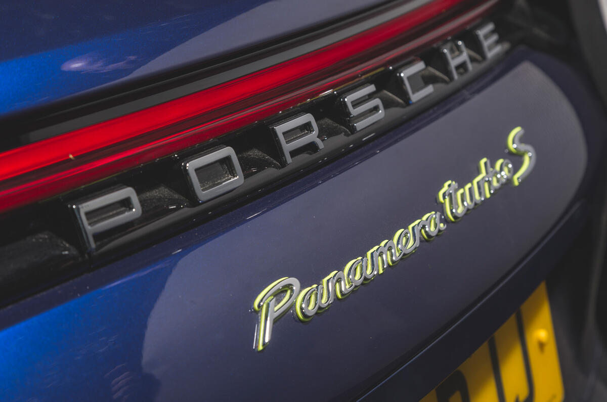 89 super estate triple test 2021 panamera rear badge 89 super estate triple test 2021 panamera rear badge