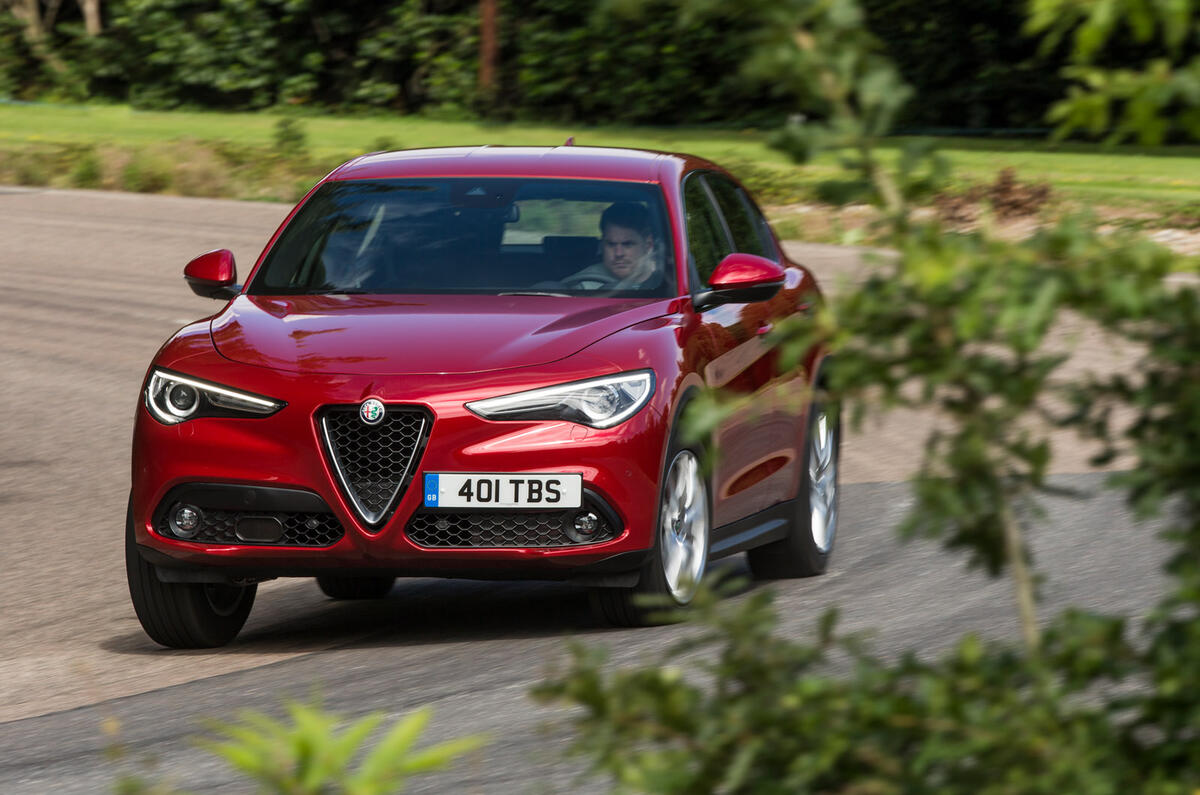 Alfa Romeo Stelvio - hero front Alfa Romeo Stelvio - hero front