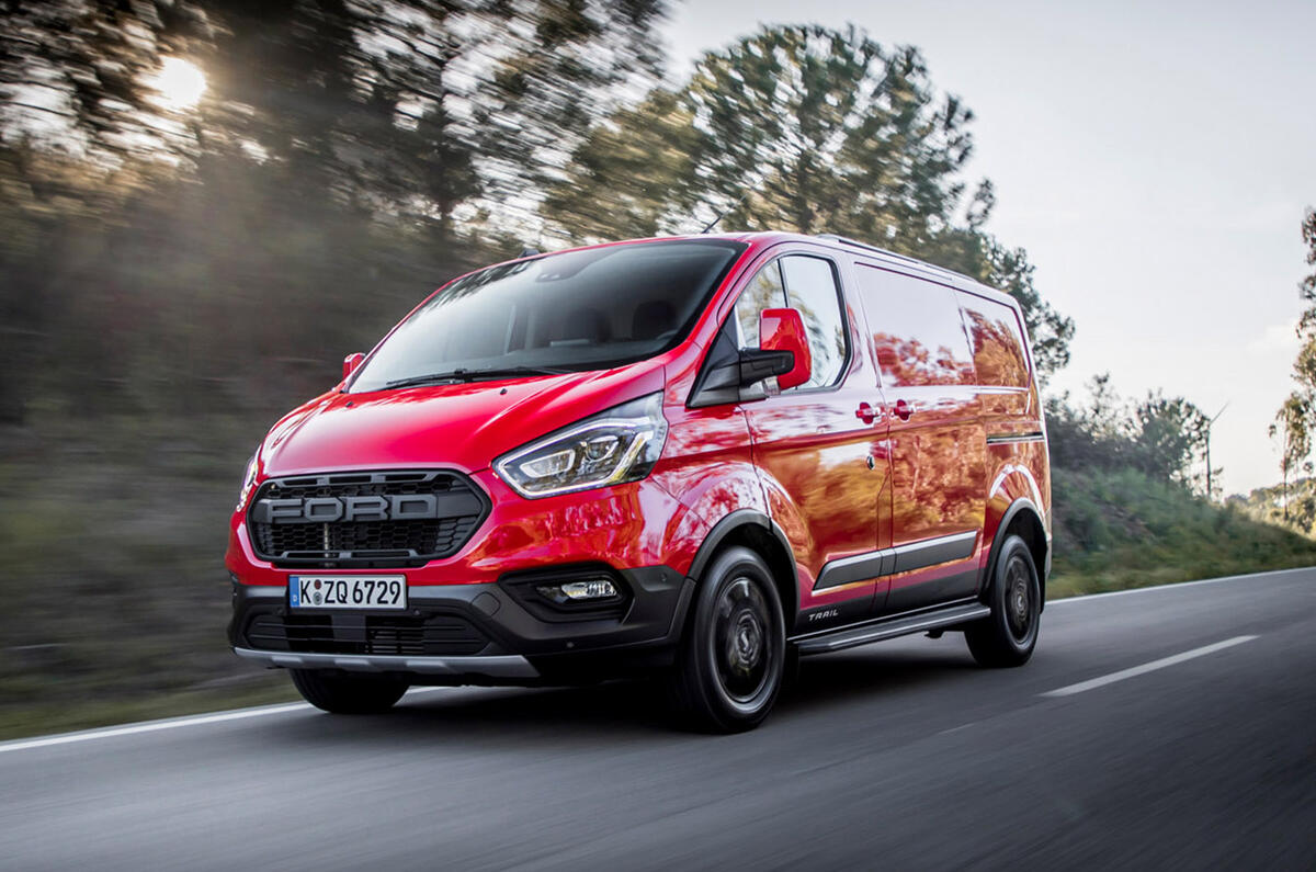 Ford Custom Transit 2020 - hero front Ford Custom Transit 2020 - hero front