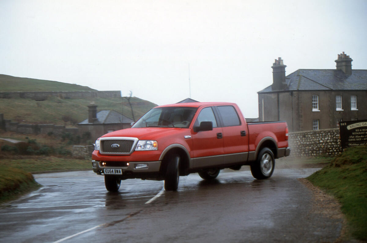 Ford F-150 - hero front