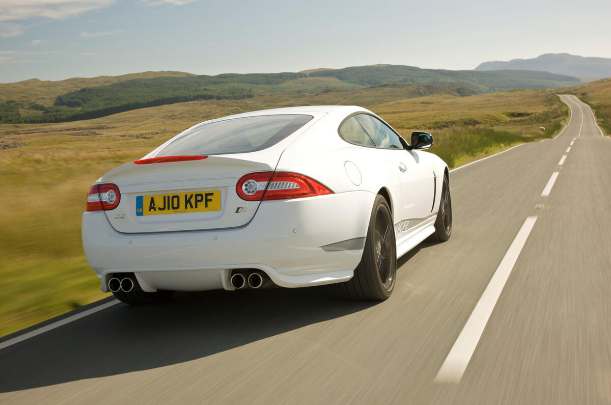 Jaguar XKR 2010 - hero rear